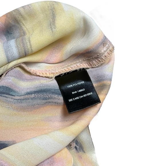 Torrid Frayed Hem Paint Effect Tank Blouse Size 3 - Picture 3 of 4